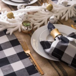 Set Of 2 White Hanging Foam Garland Leaves 51" 9 Set Of 2 White Hanging Foam Garland Leaves 51" -Christmas Trees Shop dii camz38022 5 22547.1667490749