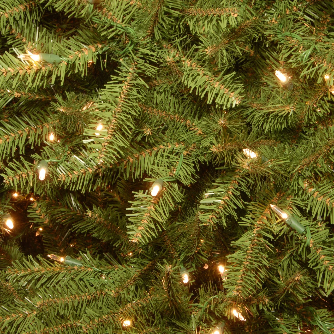 10’ Pre-Lit Dunhill Fir Artificial Christmas Tree - Clear Lights 3 10’ Pre-Lit Dunhill Fir Artificial Christmas Tree - Clear Lights - Image 3