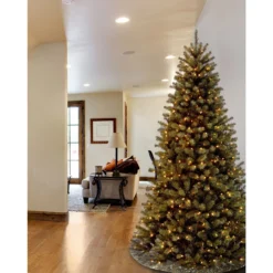 7' Pre-lit North Valley Spruce Artificial Contemporary Christmas Tree, Clear Lights -Christmas Trees Shop dnat nrv7 308 70 3 73567.1667522120