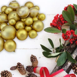 39ct Gold Glamour Shatterproof 2-Finish Christmas Ball Ornaments 4" (100mm) -Christmas Trees Shop northlight20lj34110b 63218.1667662913